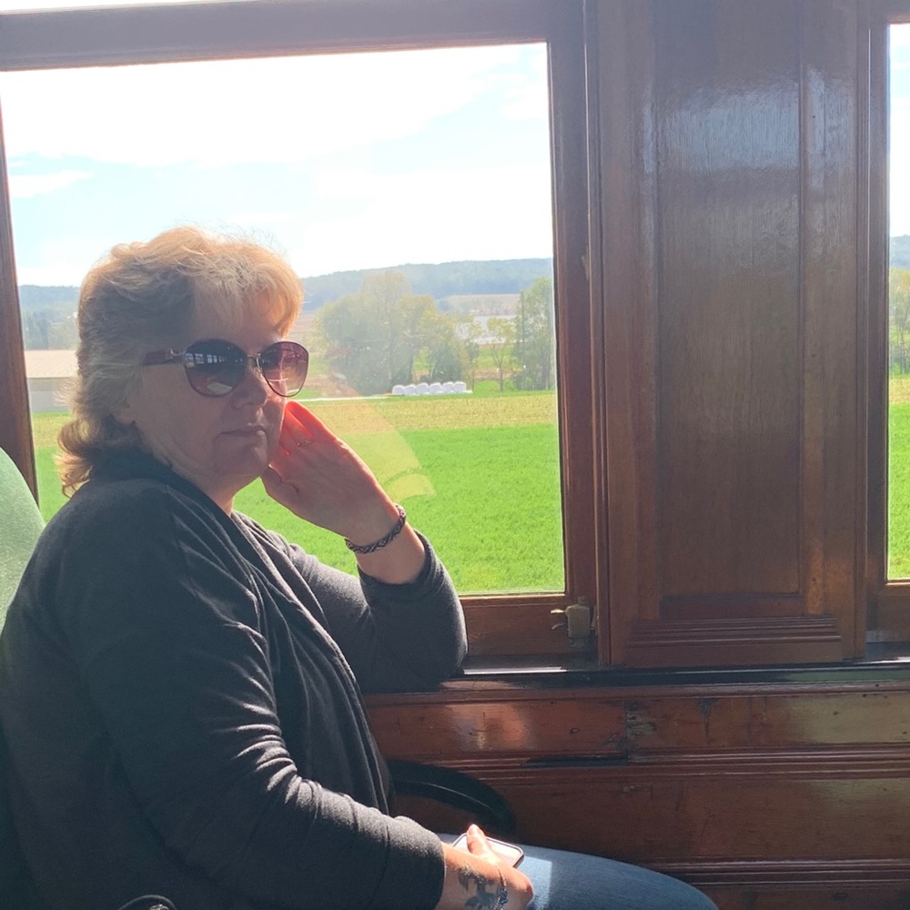 Meet your Posher, Rhonda